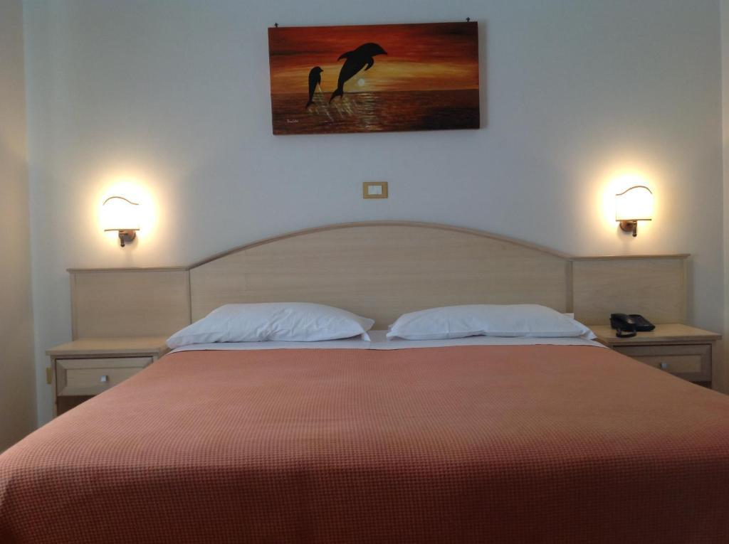 Hotel Corallo Torre Santa Sabina Habitación foto